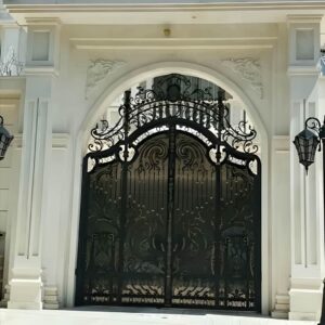 12 طرح درب پارکینگ حیاط لولایی