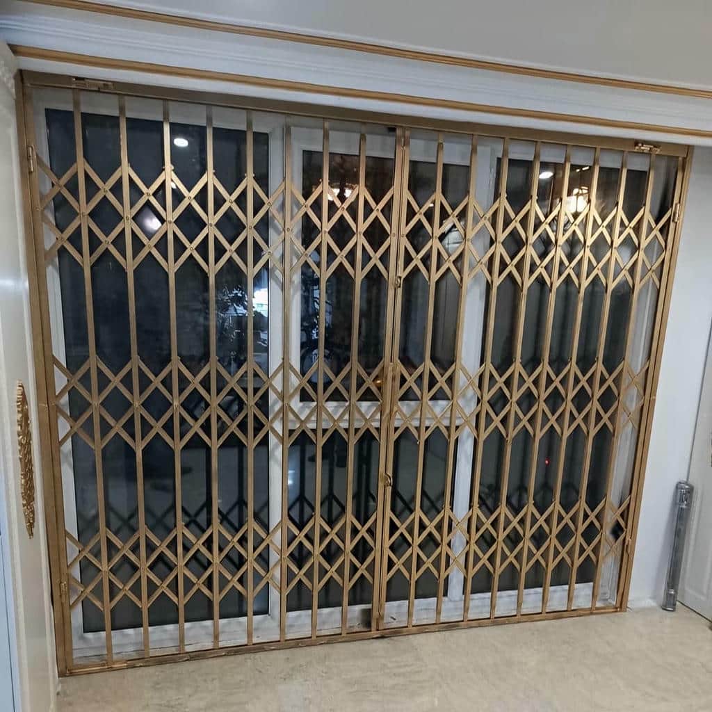 محافظ درب آپارتمان سفارشی