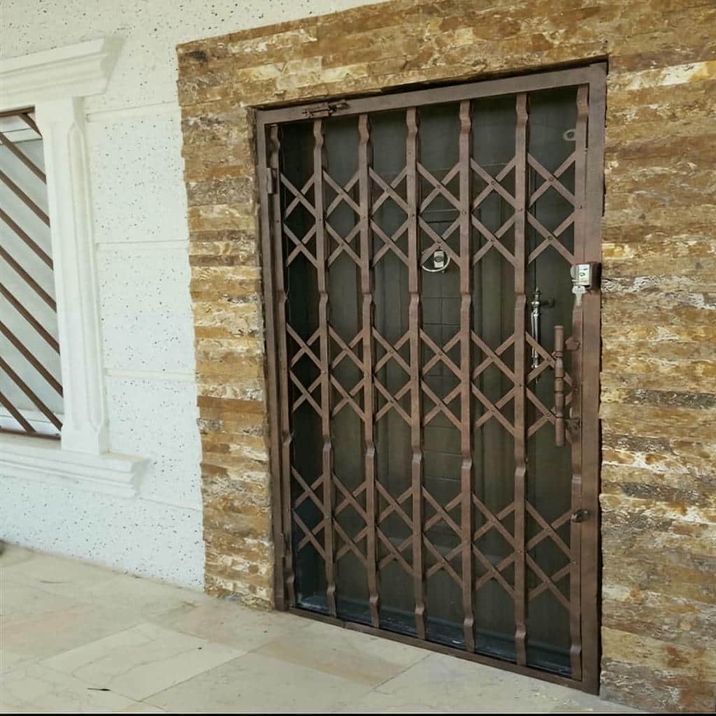حفاظ درب ضد سرقت آپارتمان
