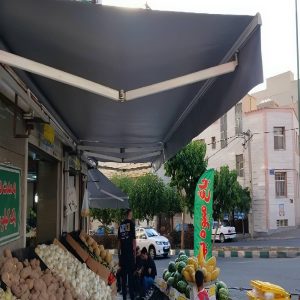 سایبان بازویی تاشو برای تراس ساختمان