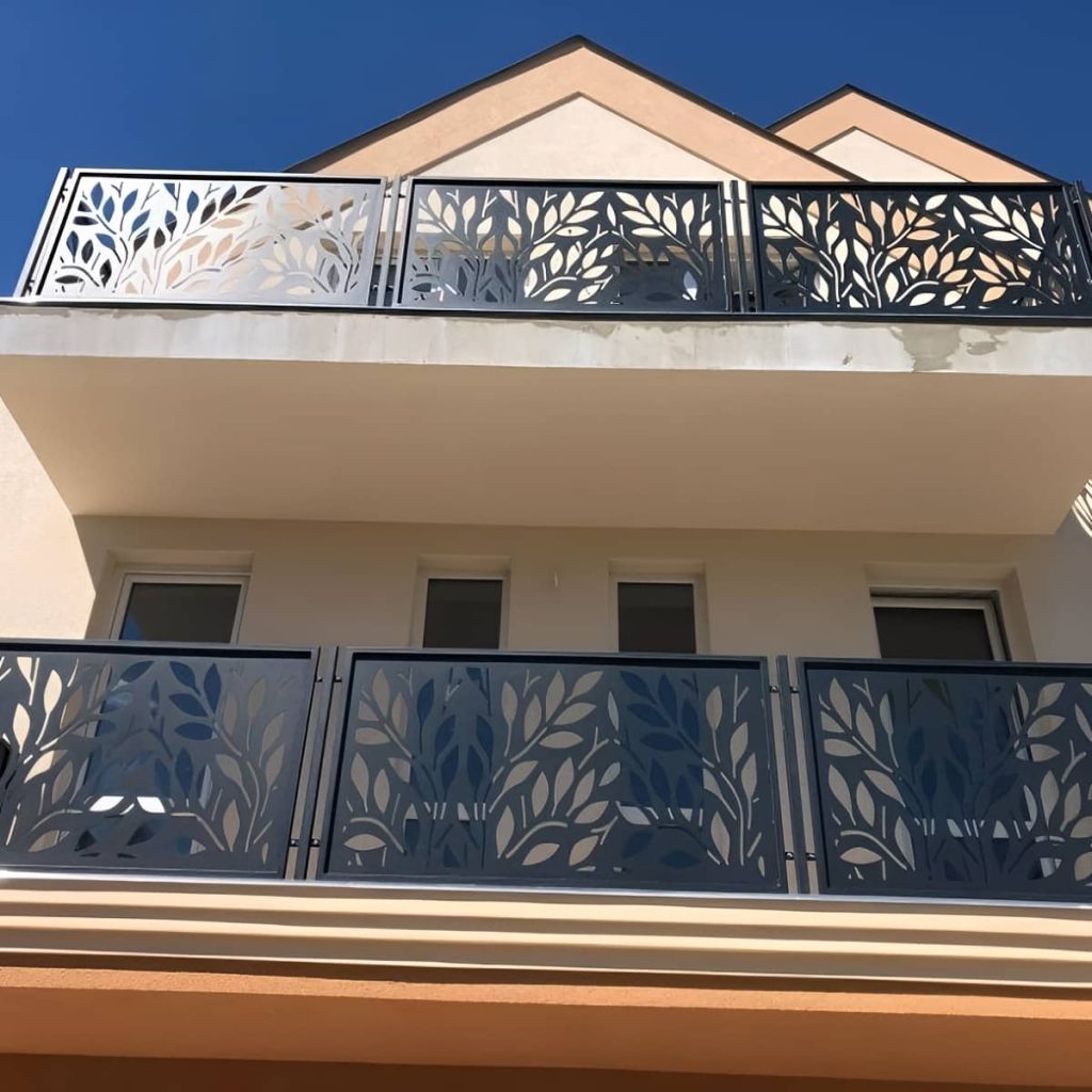 جوشکاری نرده با سطح یکدست