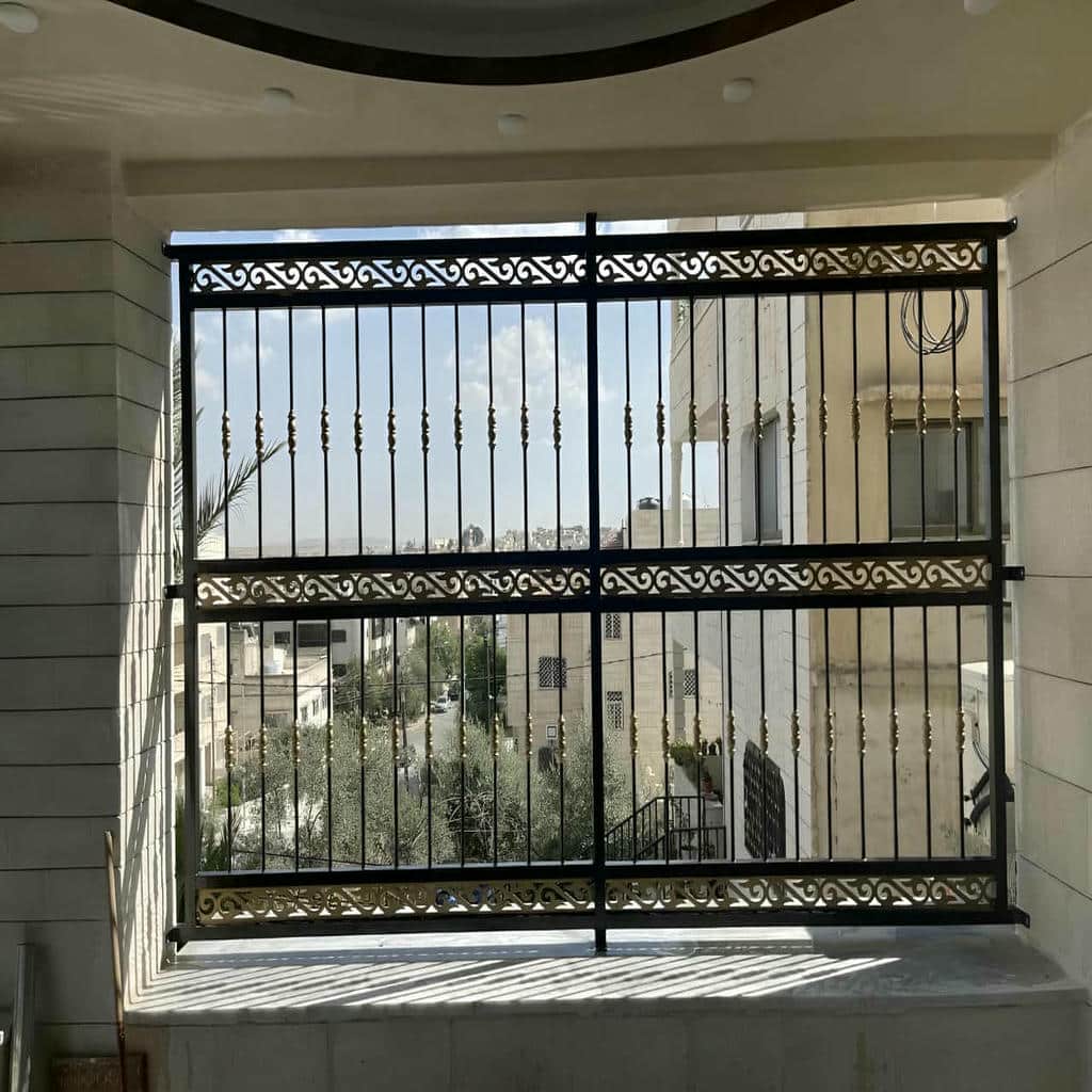 طراحی حفاظ فلزی سفارشی
