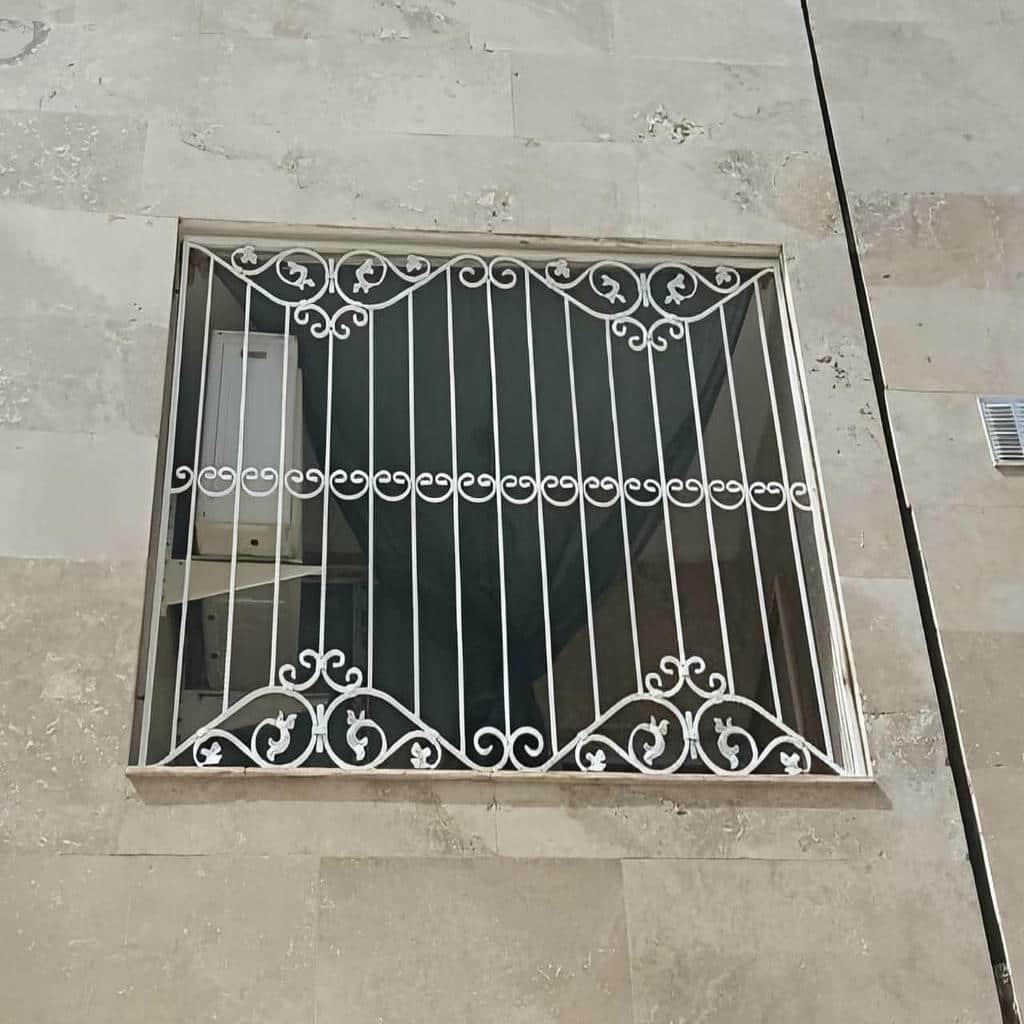 نرده پنجره آهنی پروفیلی ساختمان