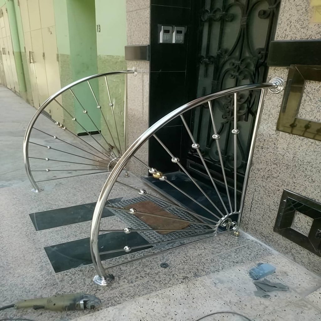 نرده بالکن استیل ضد زنگ