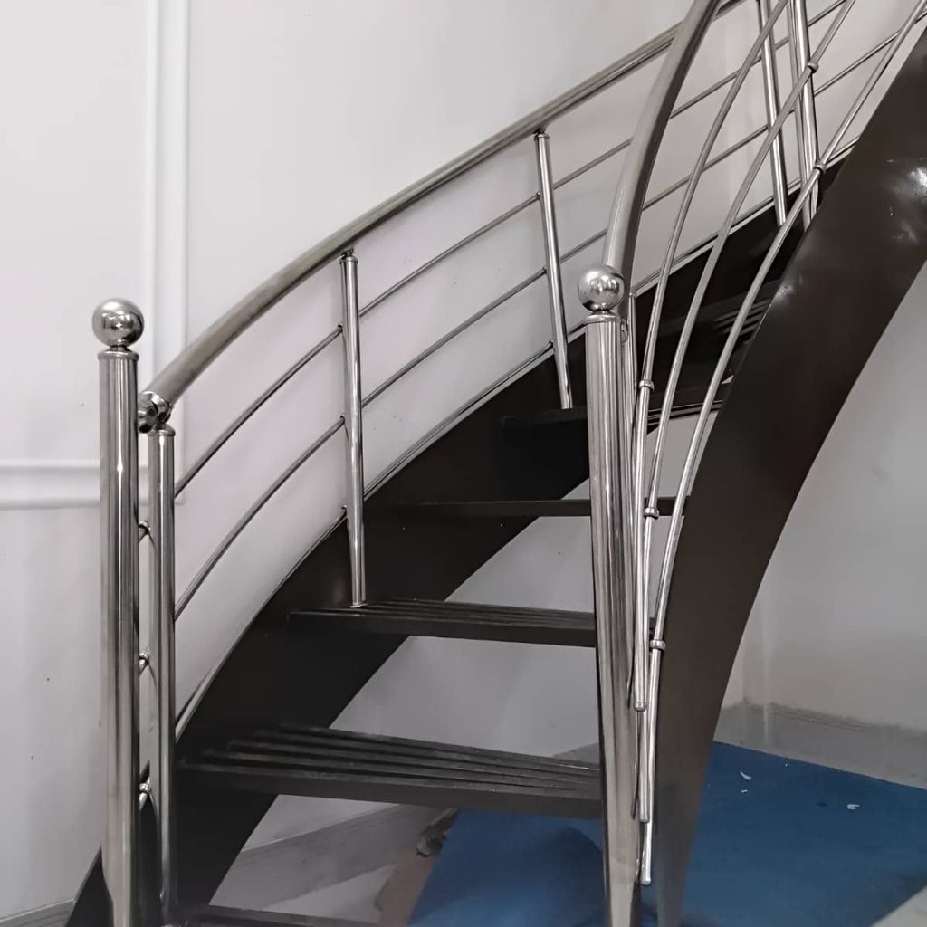 نرده استیل راه پله مدرن
