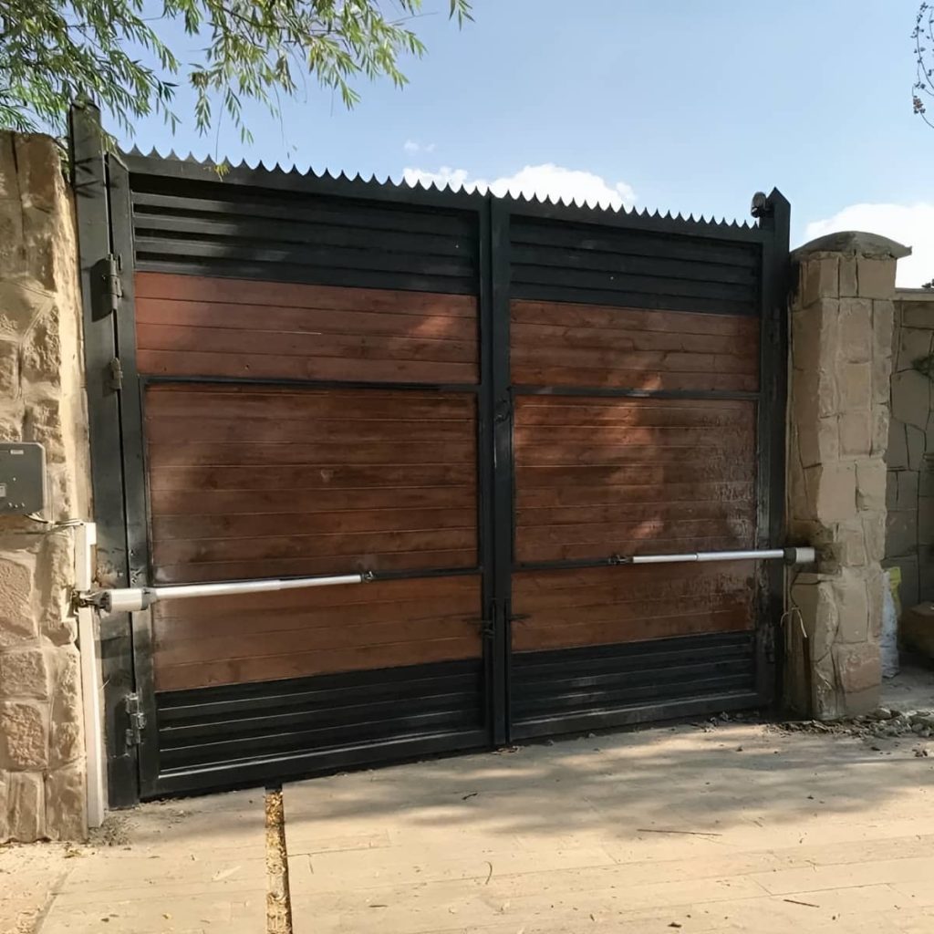 جک پارکینگی ریلی فلزی