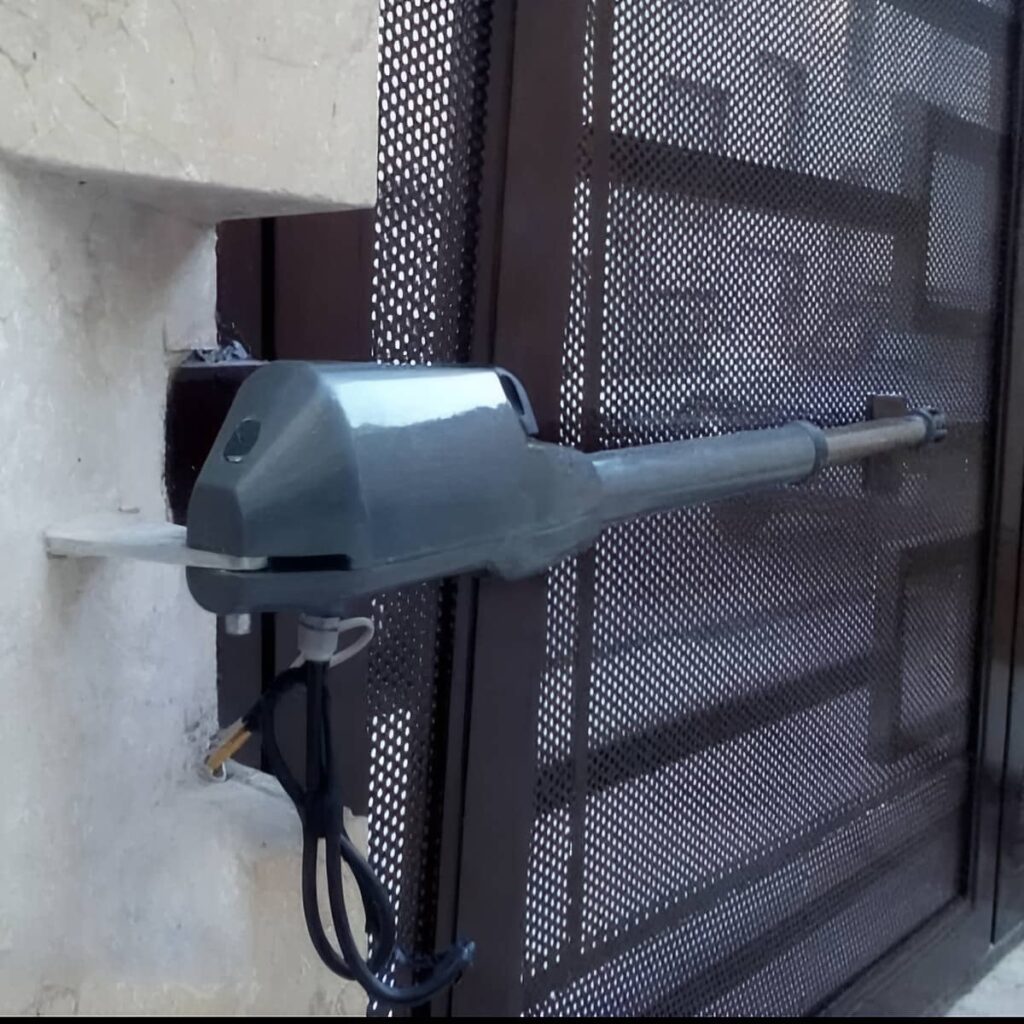 جک درب پارکینگ شهرکرد با نصب تخصصی