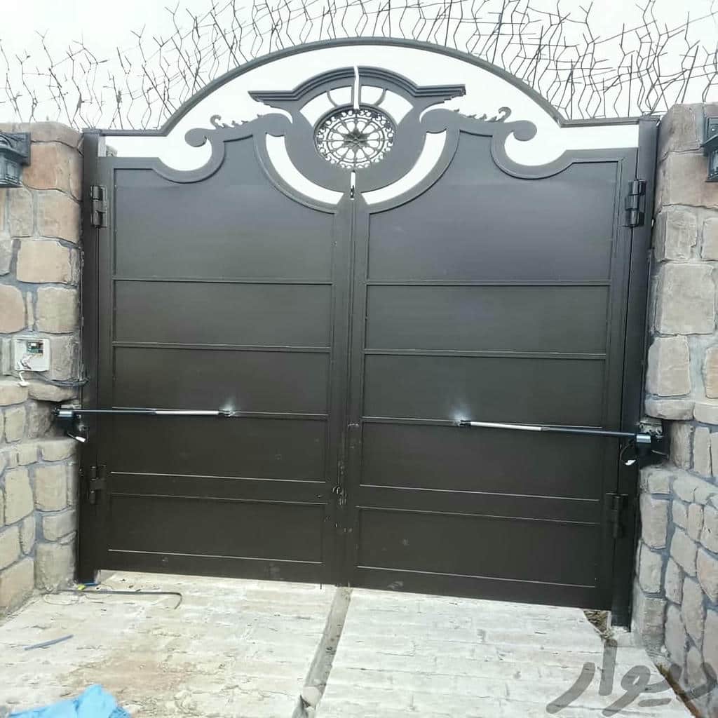 جک پارکینگی استان سمنان بسته بندی محصول آماده تحویل