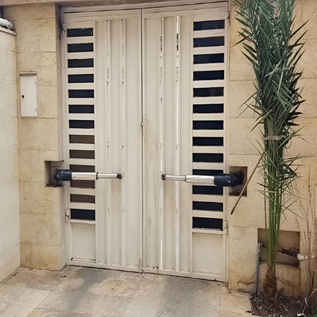 جک پارکینگی مدل بازویی برای ورودی ساختمان