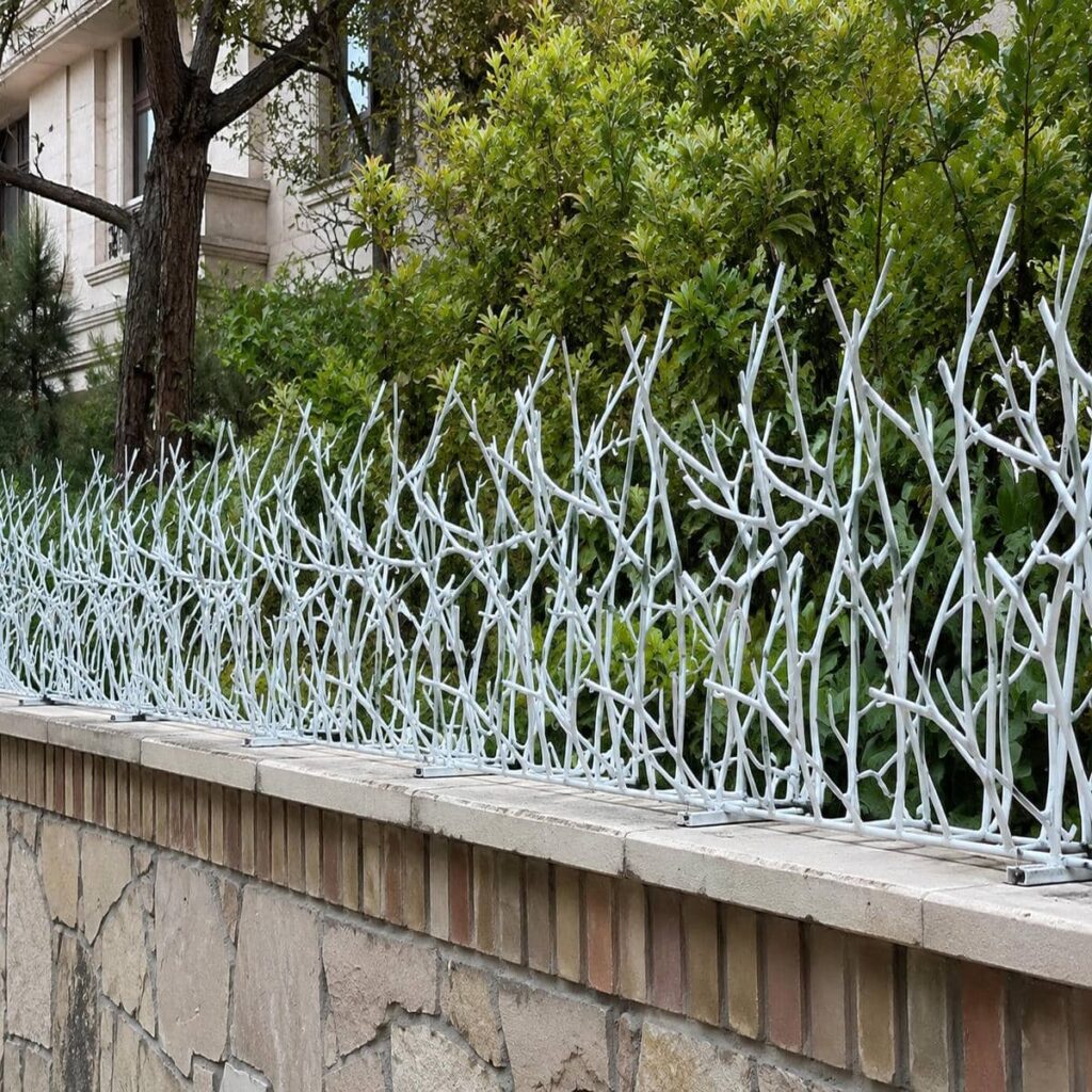 حفاظ دیوار مشهد با طراحی شاخ گوزنی