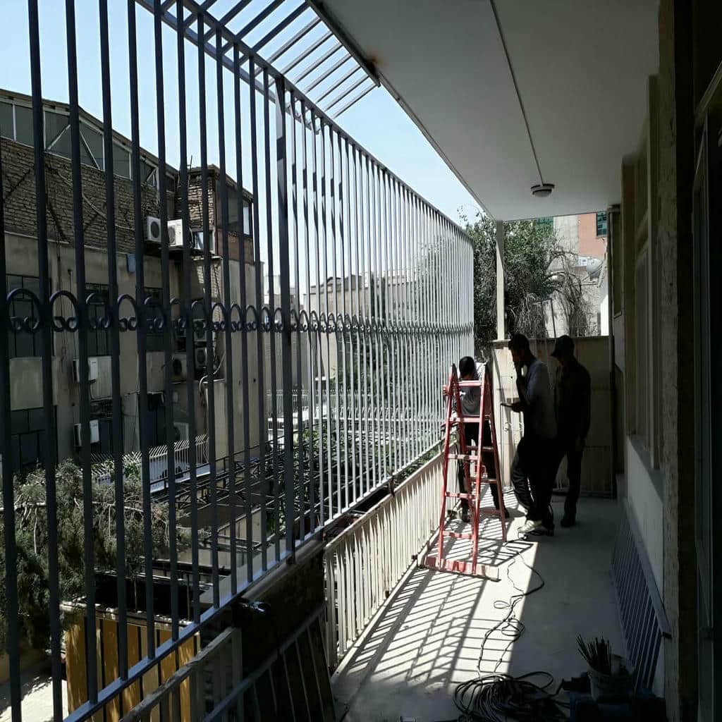 حفاظ پنجره آهنی استان زنجان با پوشش رنگ مقاوم