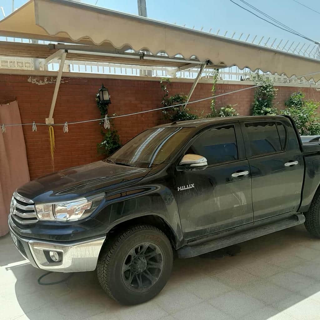 سایه بان اتوماتیک بازویی سفید