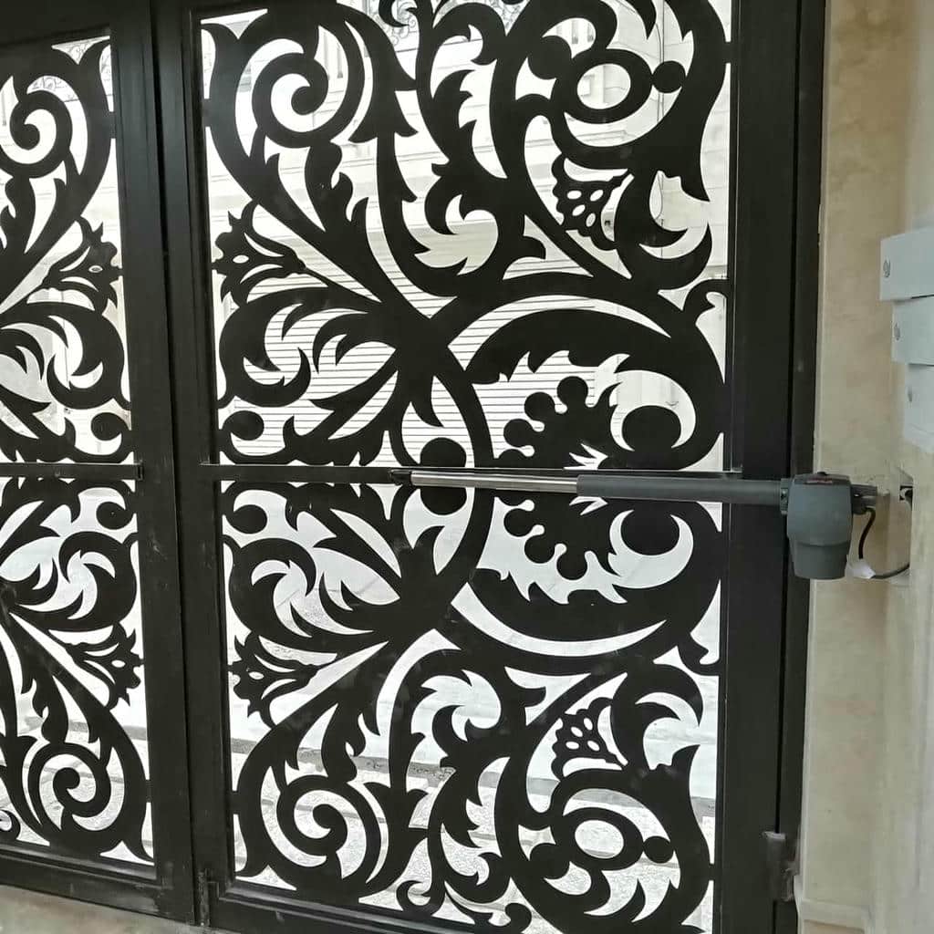 مرکز تخصصی جک درب پارکینگ در استان اردبیل