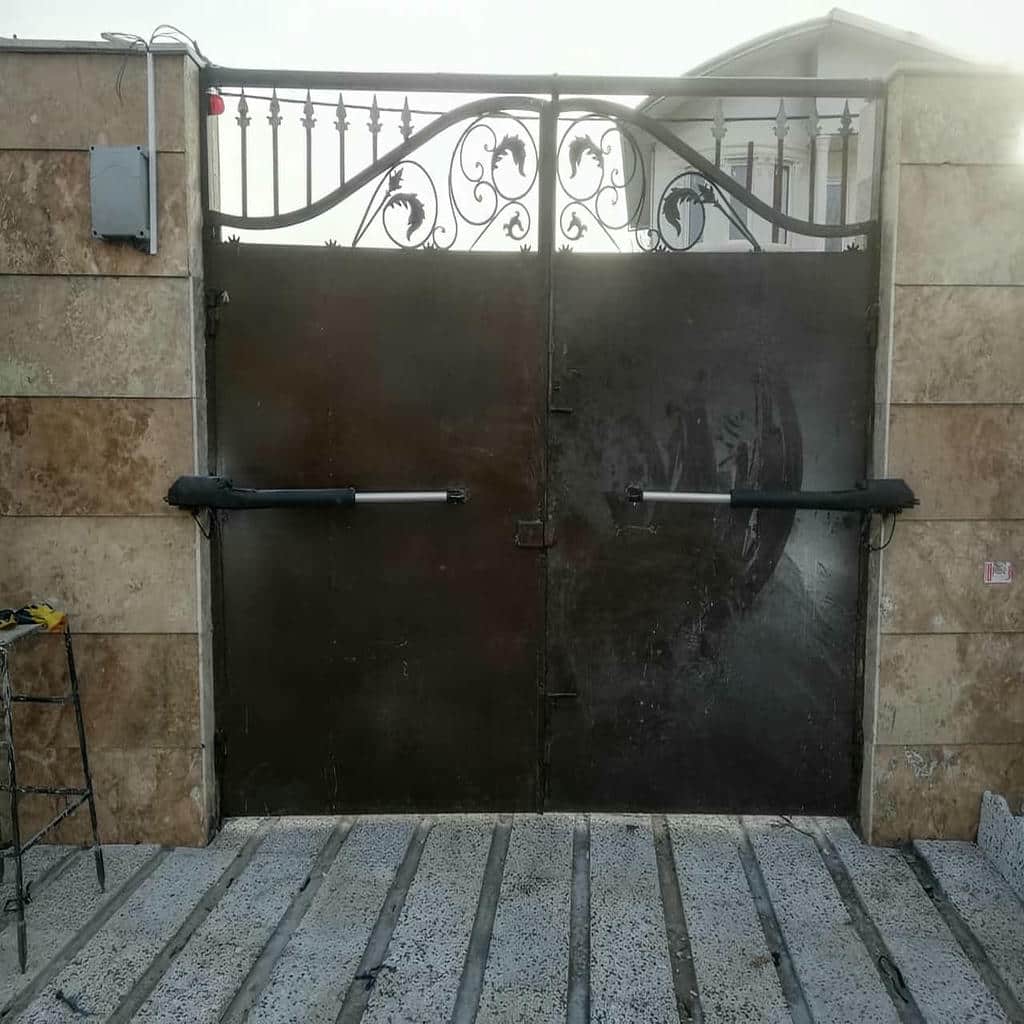 مرکز فروش جک درب پارکینگ برای ورودی کارگاه‌ها در بندرعباس و حومه