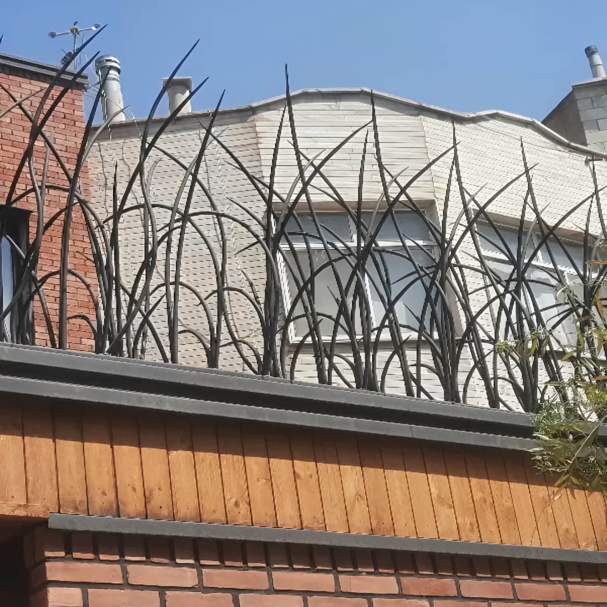 مرکز تخصصی فروش حفاظ دیوار در استان سمنان