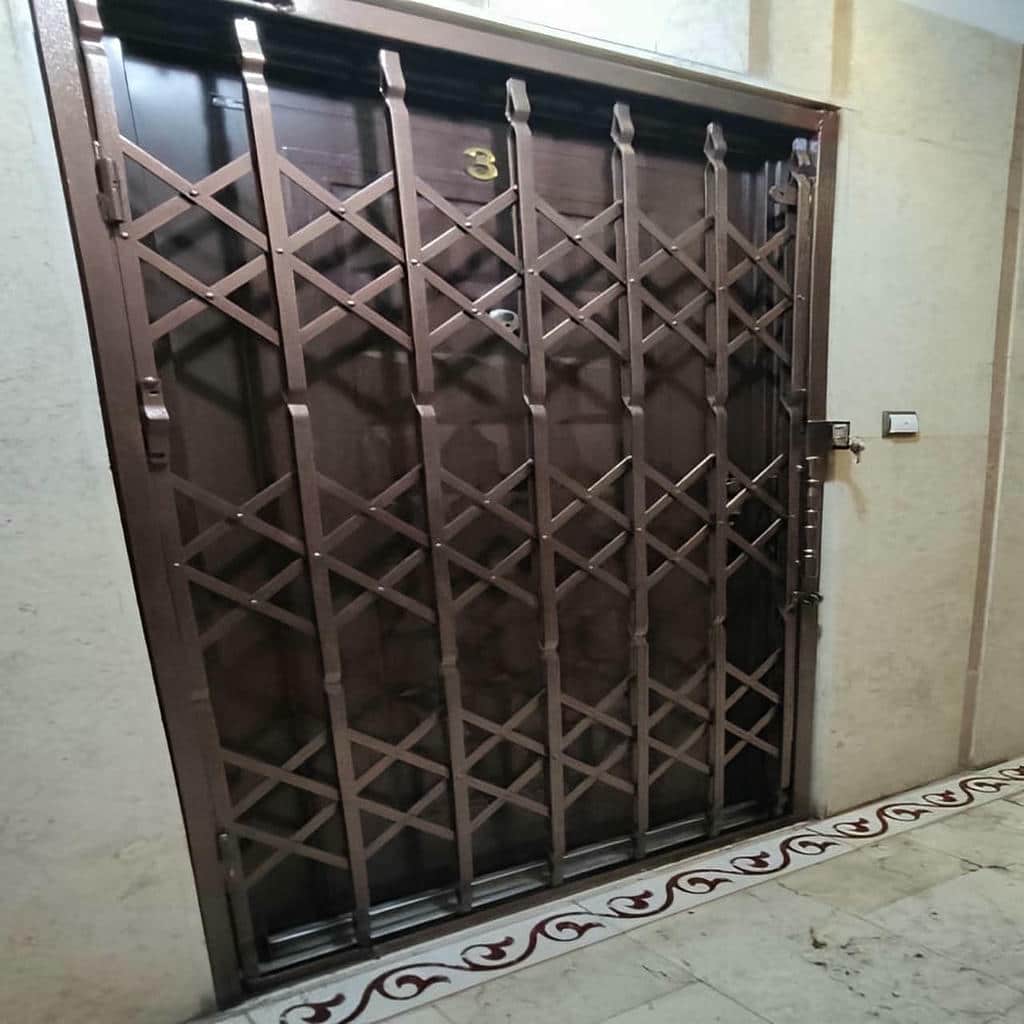 مرکز فروش حفاظ درب آکاردئونی در زاهدان